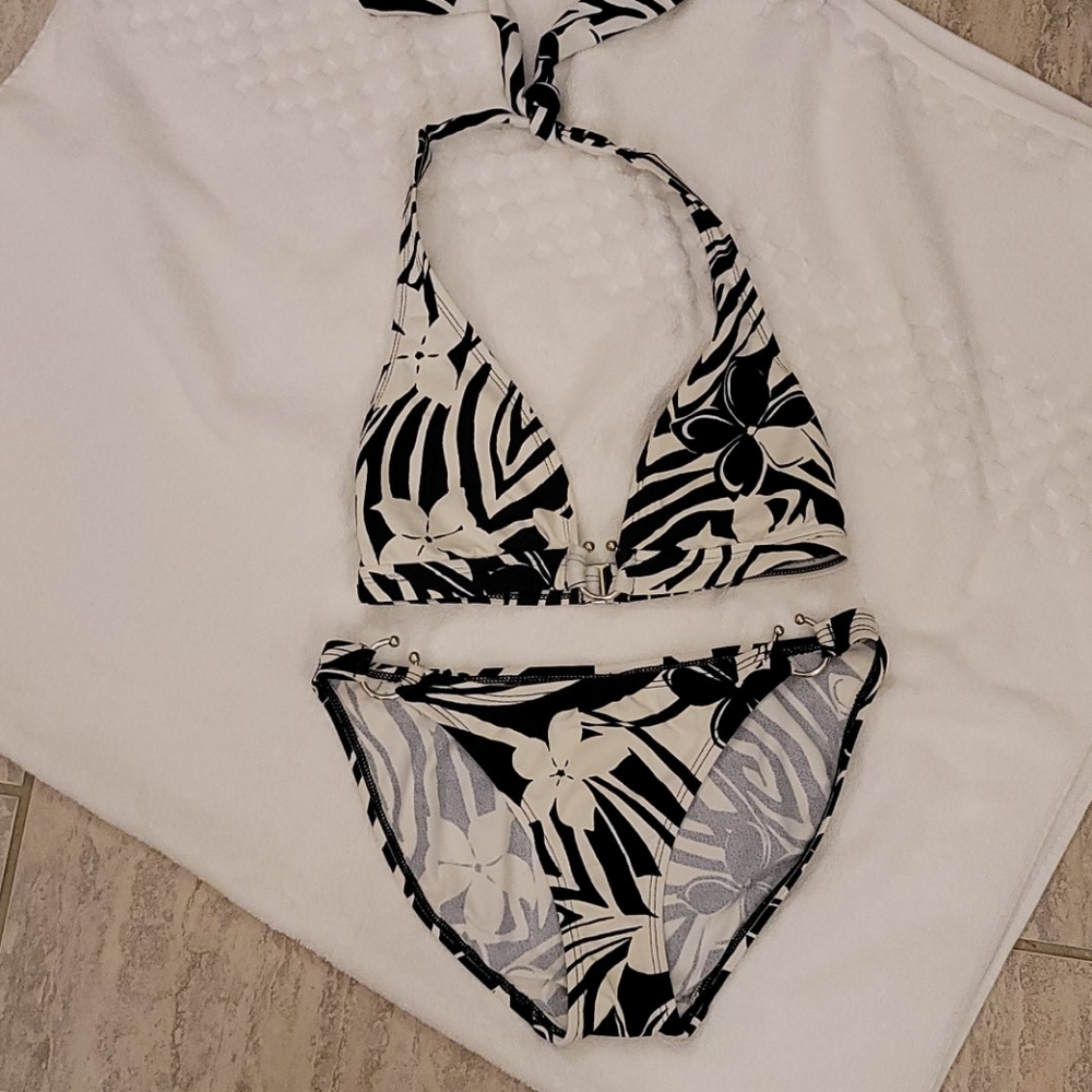 BAJA BLUE black/white floral print bikini